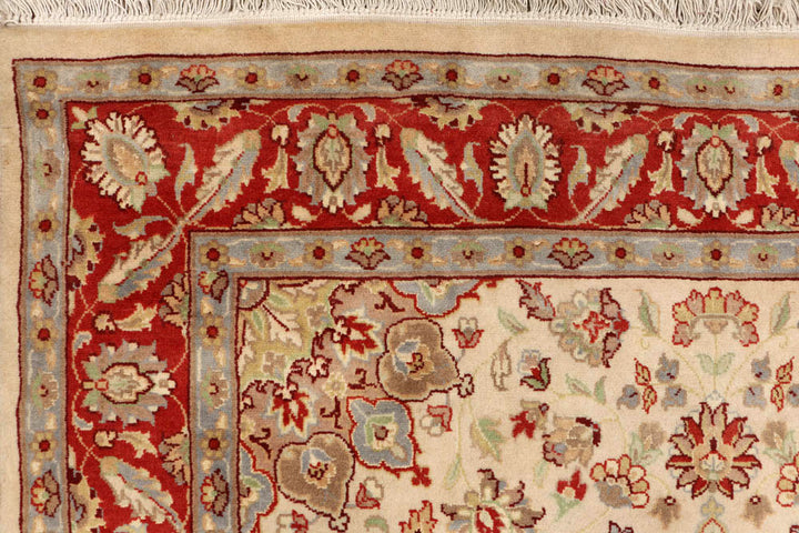 Bisque Kashan 4' 2 x 4' 5 - No. 48425 - ALRUG Rug Store