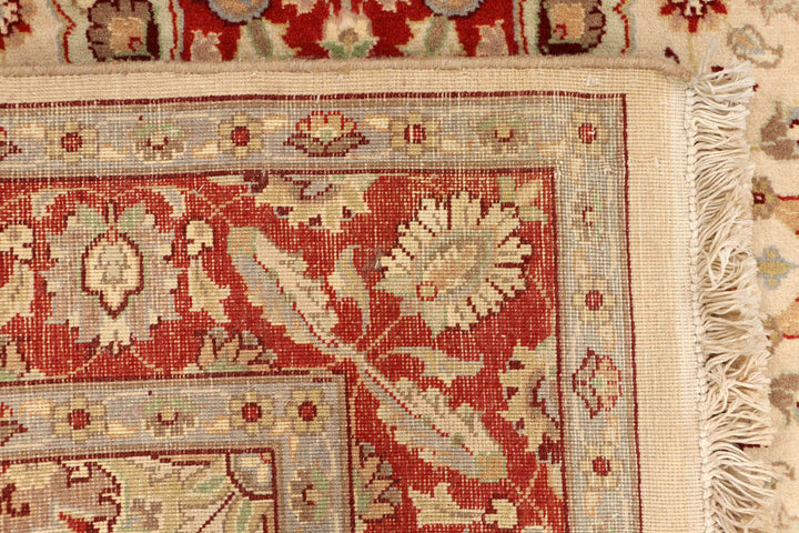 Bisque Kashan 4' 2 x 4' 5 - No. 48425 - ALRUG Rug Store