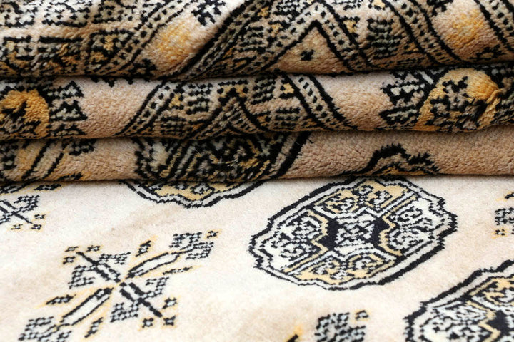 Bisque Bokhara 10' 4 x 13' 10 - No. 48428 - ALRUG Rug Store