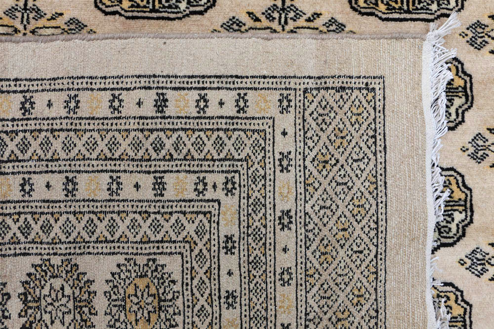 Bisque Bokhara 10' 2 x 13' 7 - No. 48430 - ALRUG Rug Store