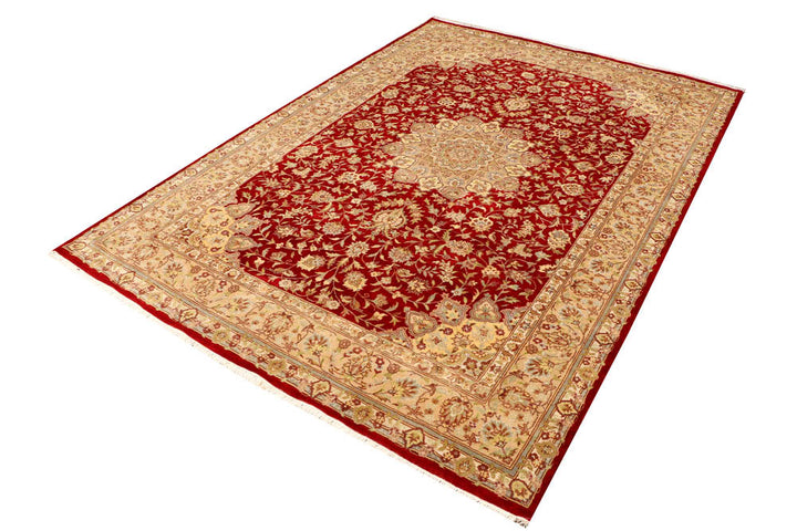 Firebrick Kashan 5' 7 x 8' - No. 48500 - ALRUG Rug Store