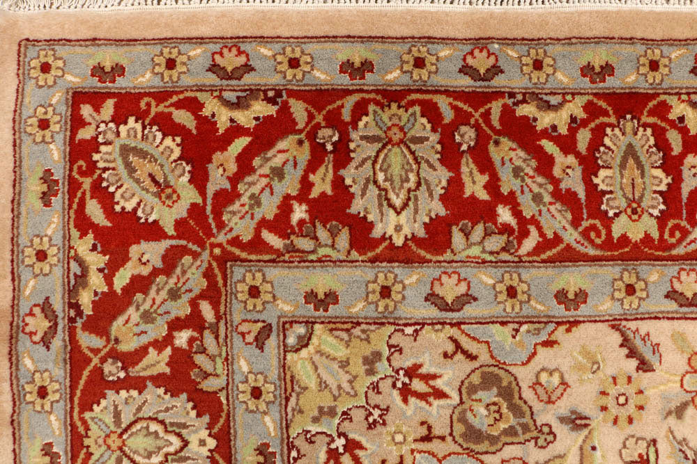 Tan Kashan 6' 8 x 6' 11 - No. 48503 - ALRUG Rug Store