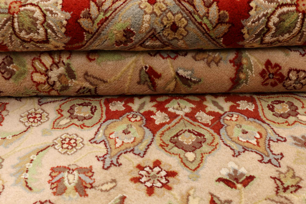 Tan Kashan 6' 8 x 6' 11 - No. 48503 - ALRUG Rug Store