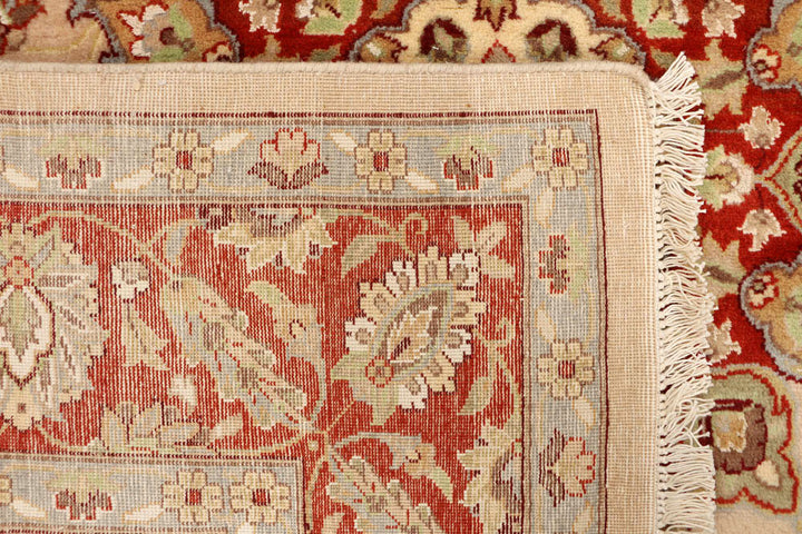 Tan Kashan 6' 8 x 6' 11 - No. 48503 - ALRUG Rug Store