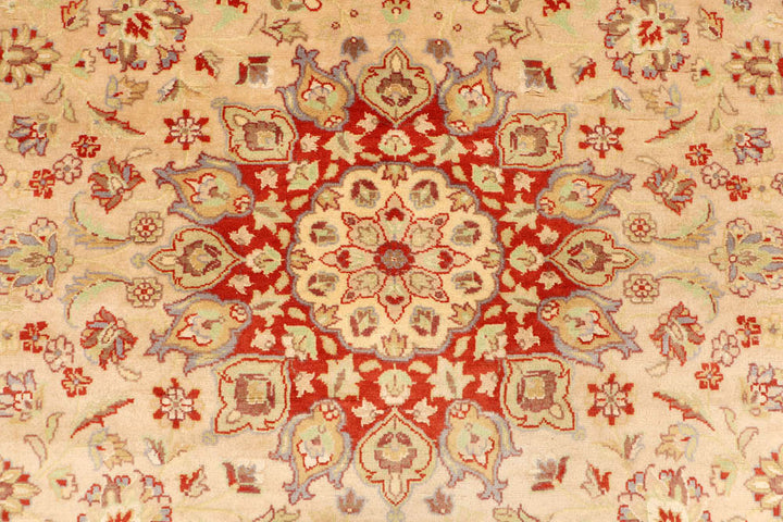 Tan Kashan 6' x 5' 9 - No. 48505 - ALRUG Rug Store