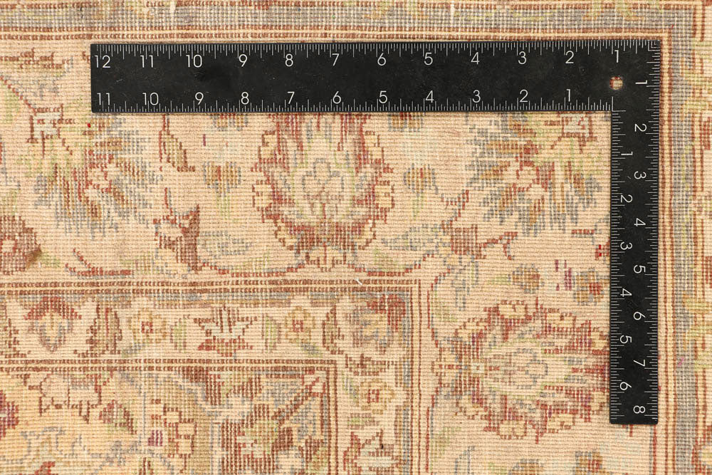 Firebrick Kashan 5' 7 x 8' 2 - No. 48506 - ALRUG Rug Store