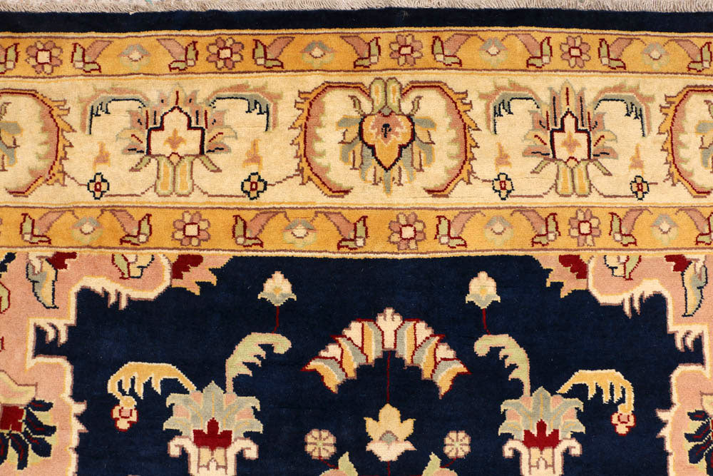 Midnight Blue Isfahan 6' 8 x 9' 2 - No. 48665 - ALRUG Rug Store