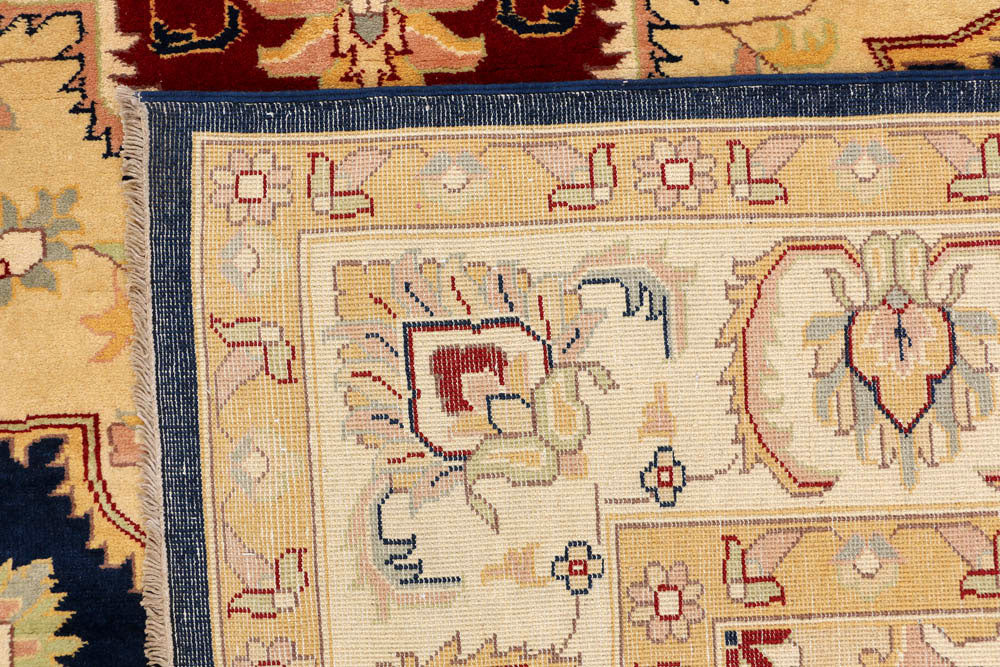 Midnight Blue Isfahan 6' 8 x 9' 2 - No. 48665 - ALRUG Rug Store