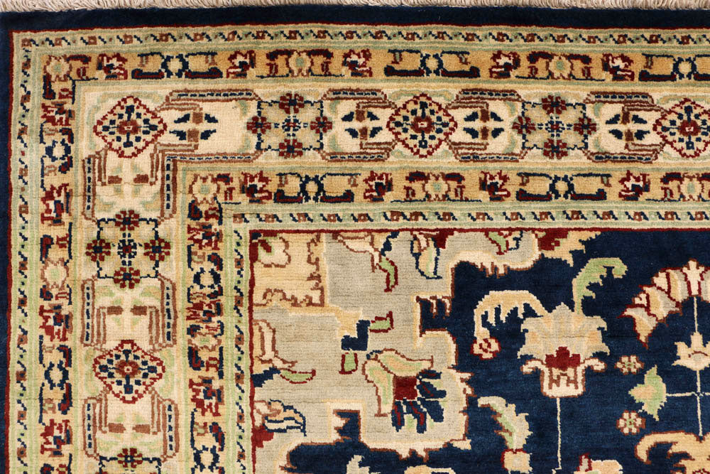 Midnight Blue Isfahan 4' 8 x 6' 4 - No. 48674 - ALRUG Rug Store