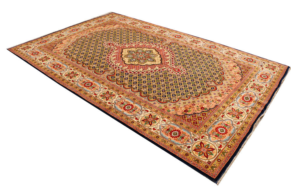 Multi Colored Bidjar 6' 6 x 9' 11 - No. 48682 - ALRUG Rug Store
