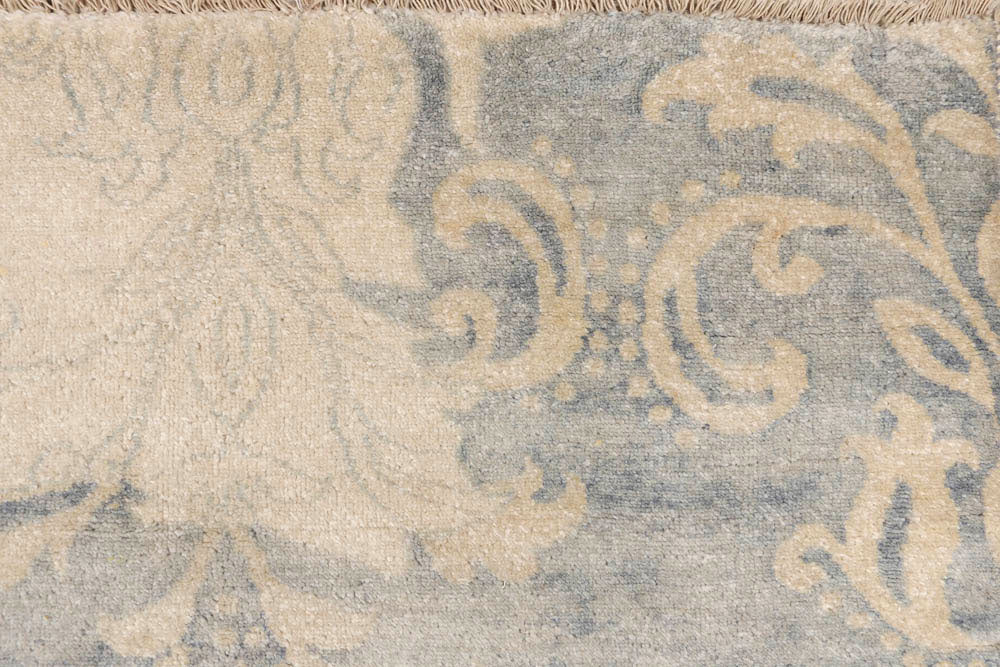 Dark Grey Ikat 6' 4 x 9' 5 - No. 48684 - ALRUG Rug Store