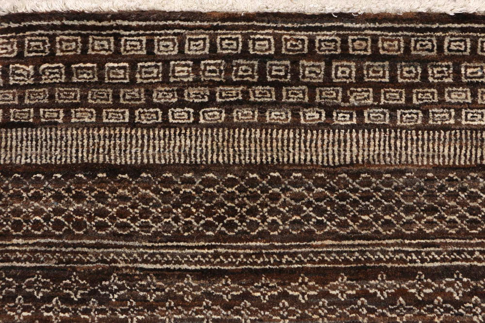 Saddle Brown Gabbeh 4' x 6' - No. 48690 - ALRUG Rug Store