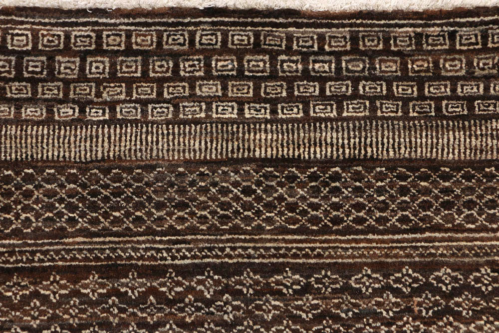 Saddle Brown Gabbeh 4' x 6' - No. 48690 - ALRUG Rug Store
