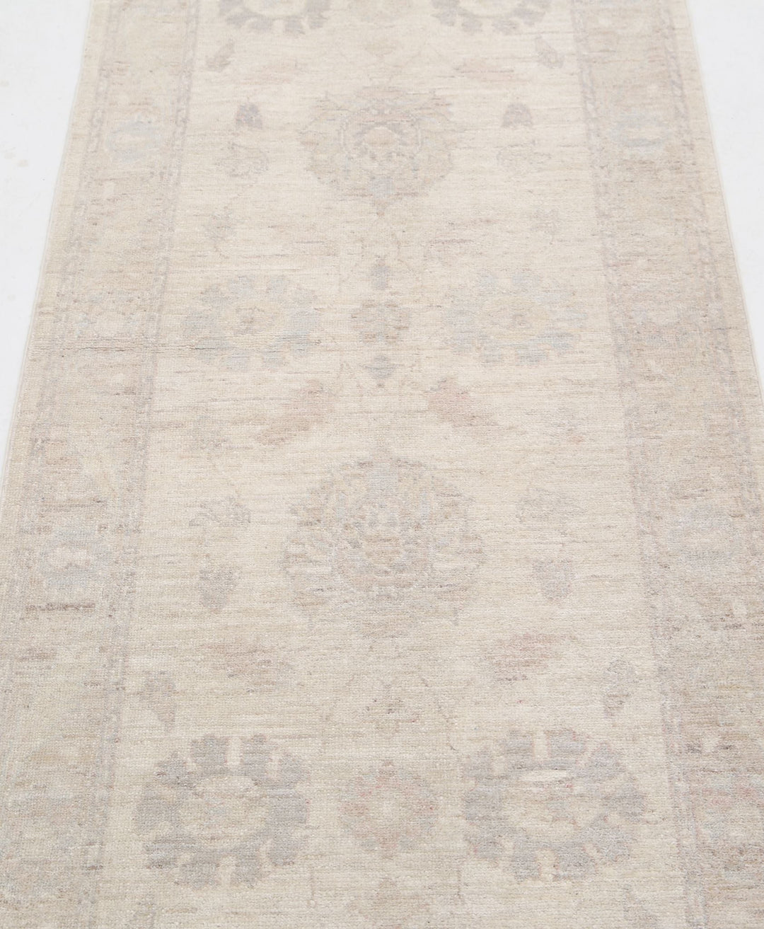 Hand Knotted Serenity Wool Rug 2' 6" x 8' 6" - No. AT69127