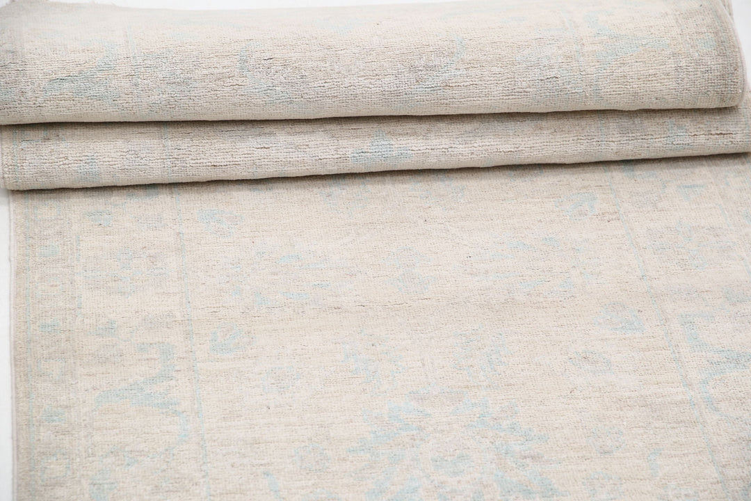 Hand Knotted Serenity Wool Rug 2' 8" x 8' 3" - No. AT99595