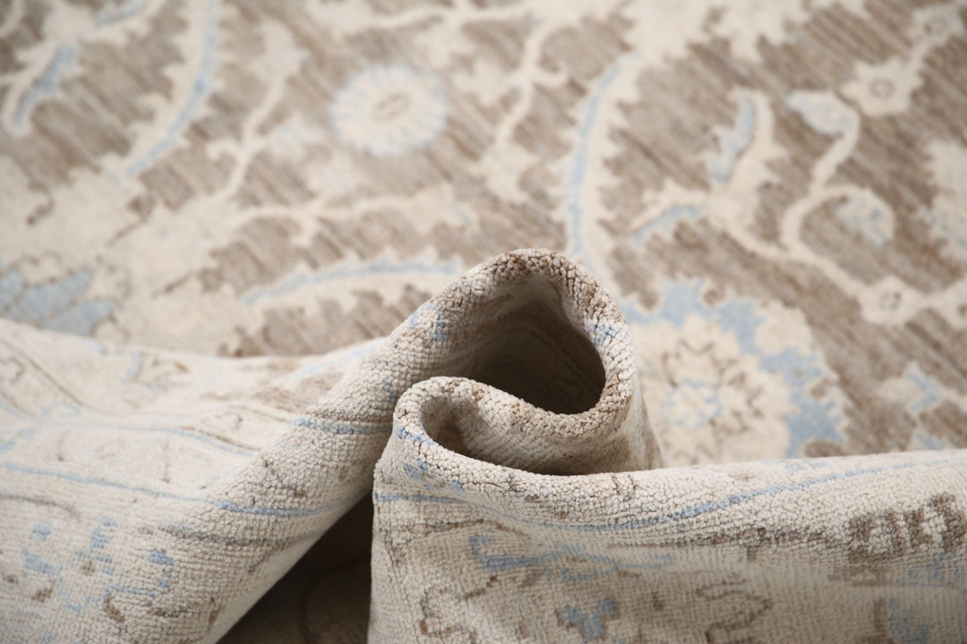 Hand Knotted Serenity Wool Rug 7' 7" x 9' 9" - No. AT44891