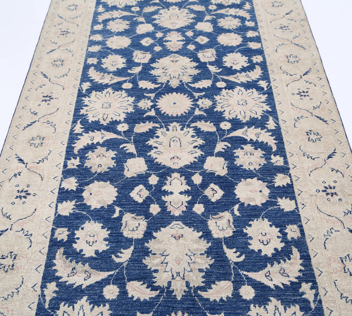 Hand Knotted Serenity Wool Rug 3' 11" x 10' 5" - No. AT49885