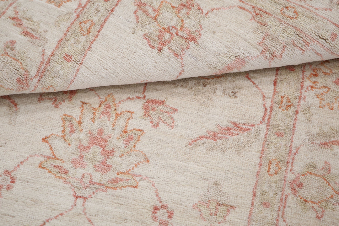 Hand Knotted Serenity Wool Rug 2' 7" x 3' 9" - No. AT98370