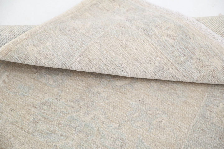 Hand Knotted Serenity Wool Rug 2' 3" x 2' 9" - No. AT89937