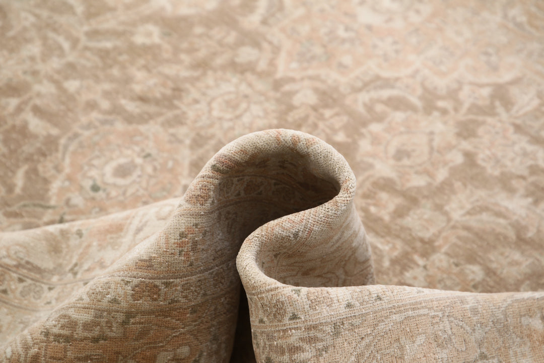 Hand Knotted Vintage Persian Kashan Wool Rug 9' 5" x 13' 3" - No. AT15332