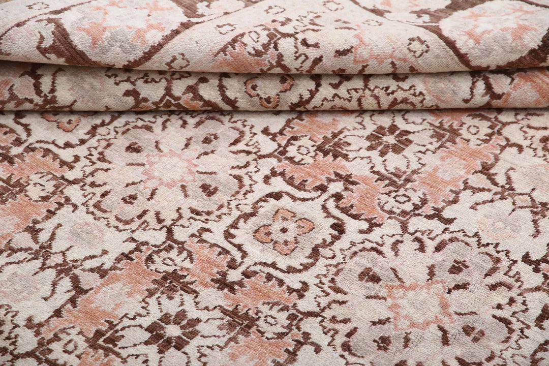 Hand Knotted Serenity Wool Rug 7' 10" x 7' 10" - No. AT67518