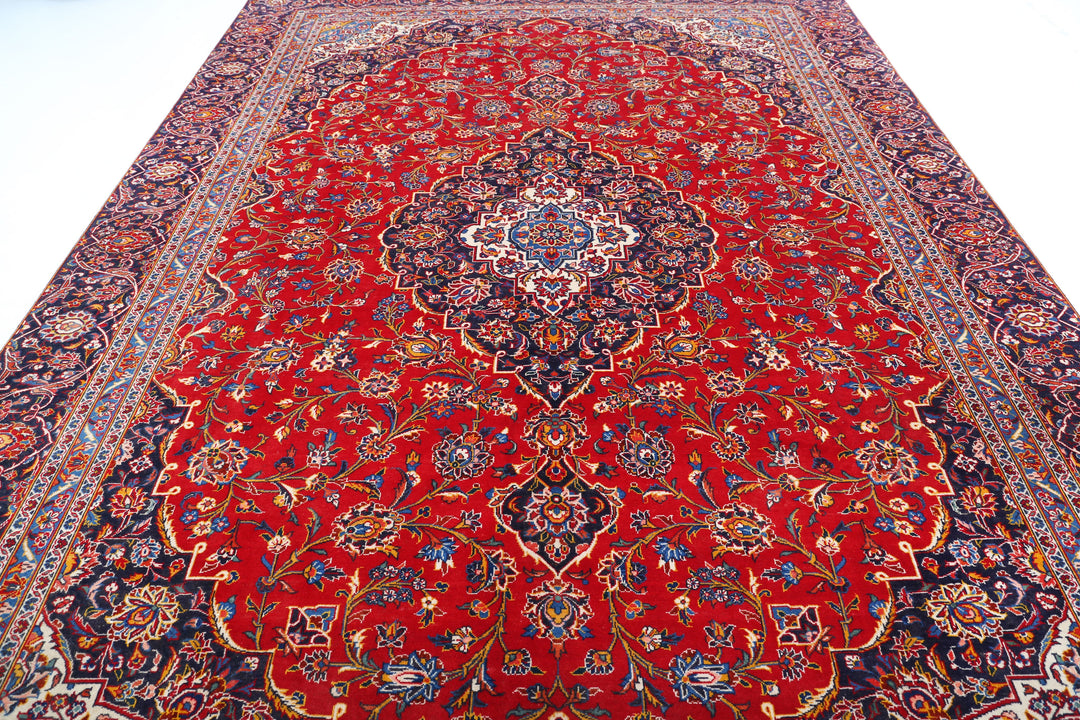Kashan 9’ 1″ x 12’ 9″ - No. AV71324 - ALRUG Rug Store