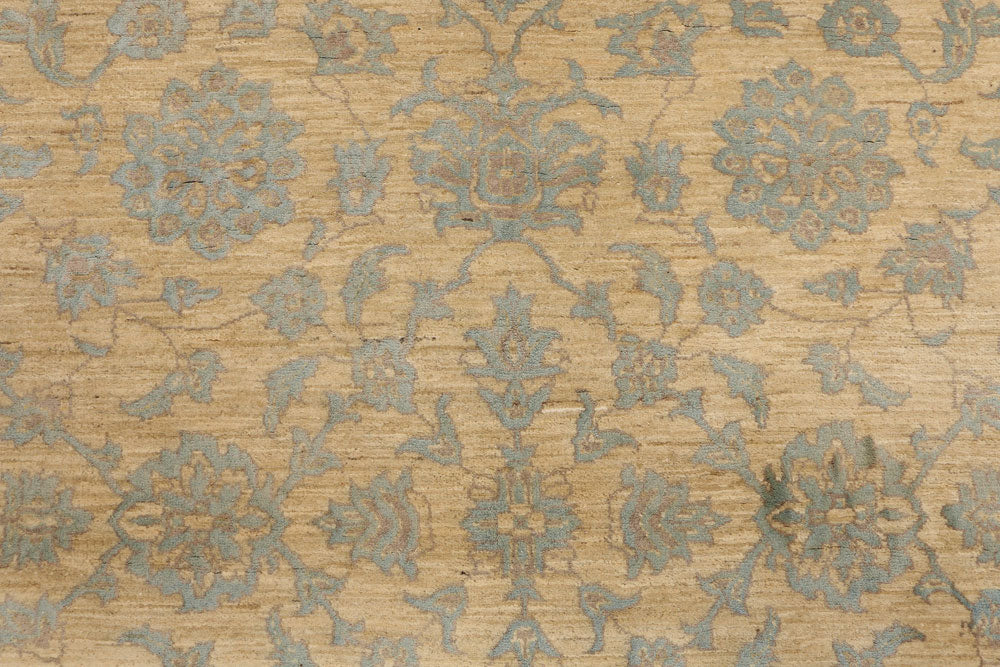 Navajo White Ziegler 5' 10 x 8' 10 - No. 52284 - ALRUG Rug Store