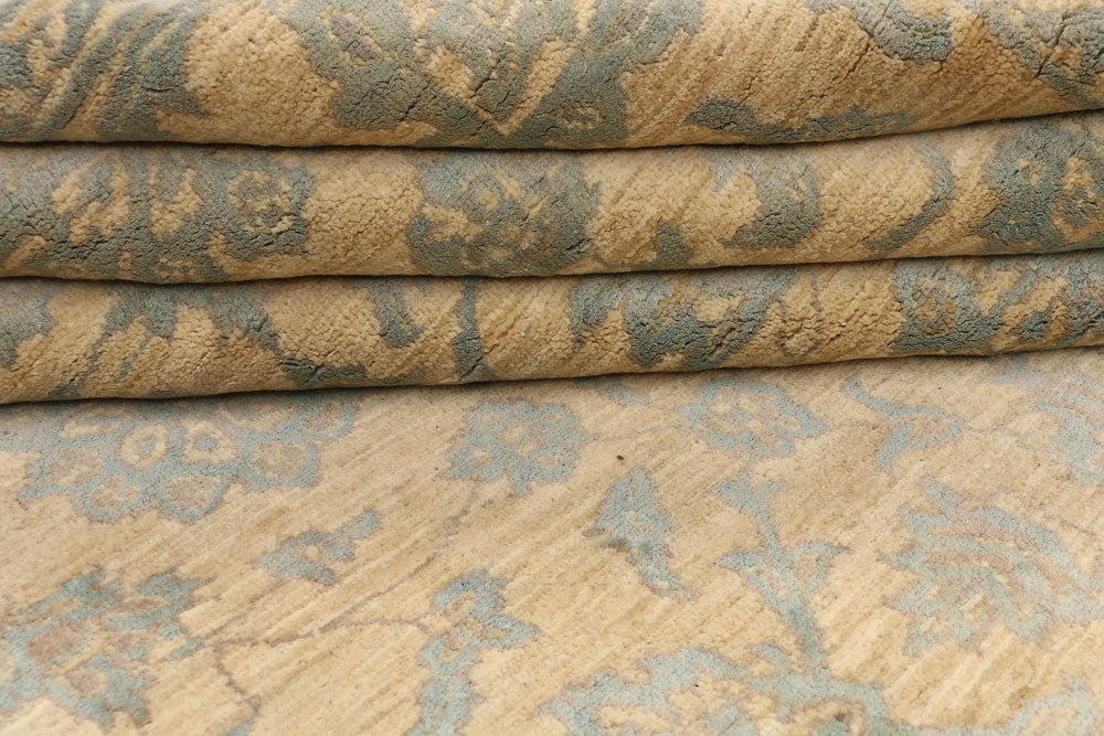 Navajo White Ziegler 5' 10 x 8' 10 - No. 52284 - ALRUG Rug Store