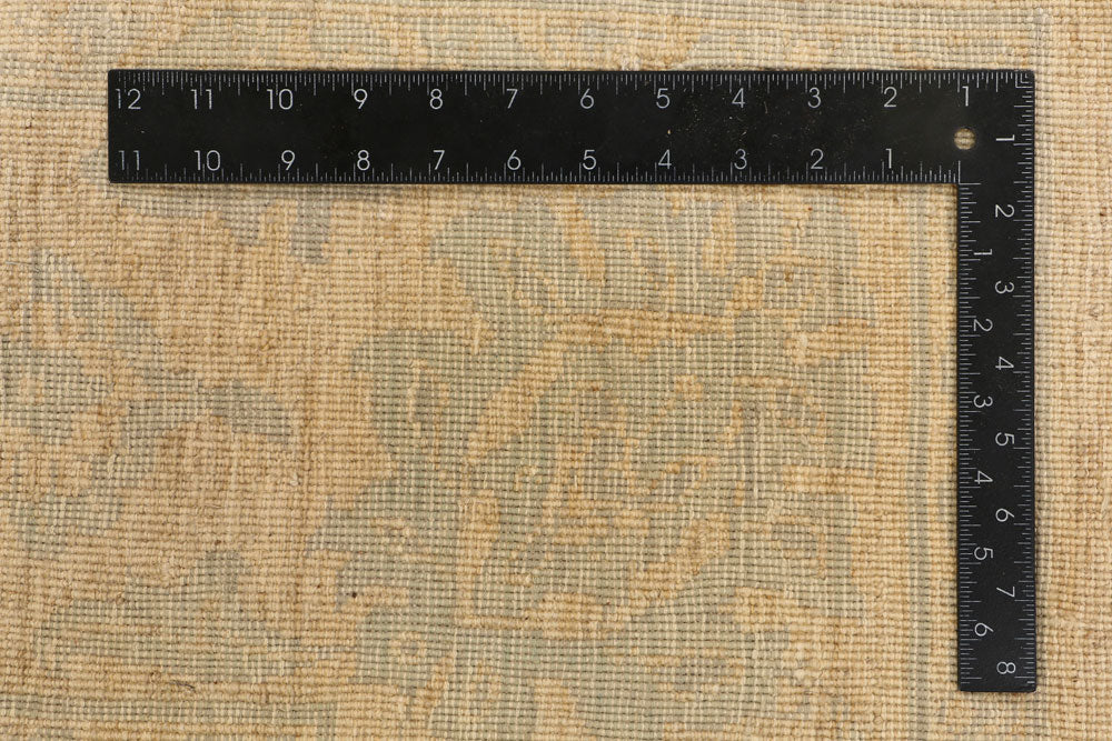 Navajo White Ziegler 5' 10 x 8' 10 - No. 52284 - ALRUG Rug Store