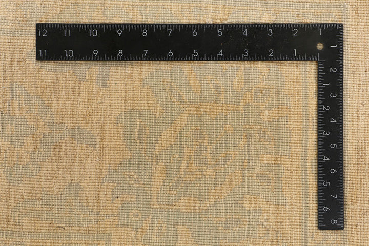 Navajo White Ziegler 5' 10 x 8' 10 - No. 52284 - ALRUG Rug Store