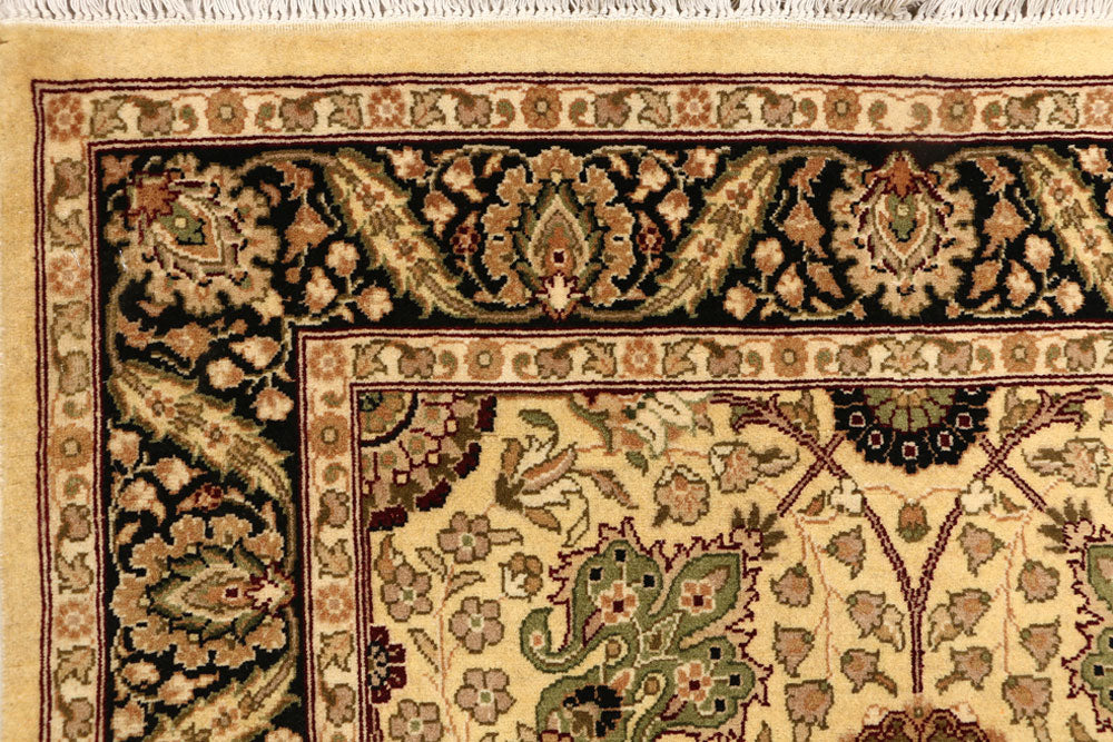 Blanched Almond Mahal 3' x 5' - No. 52290 - ALRUG Rug Store