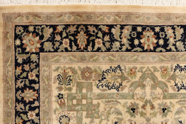 Cornsilk Isfahan 3' x 5' 4 - No. 52304 - ALRUG Rug Store