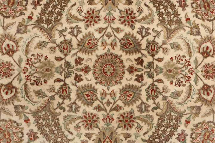 Blanched Almond Mahal 4' x 6' 1 - No. 52311 - ALRUG Rug Store