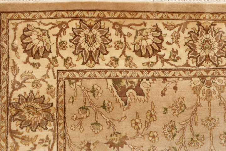 Tan Mahal 4'  1" x 6'  1" - No. QA10392