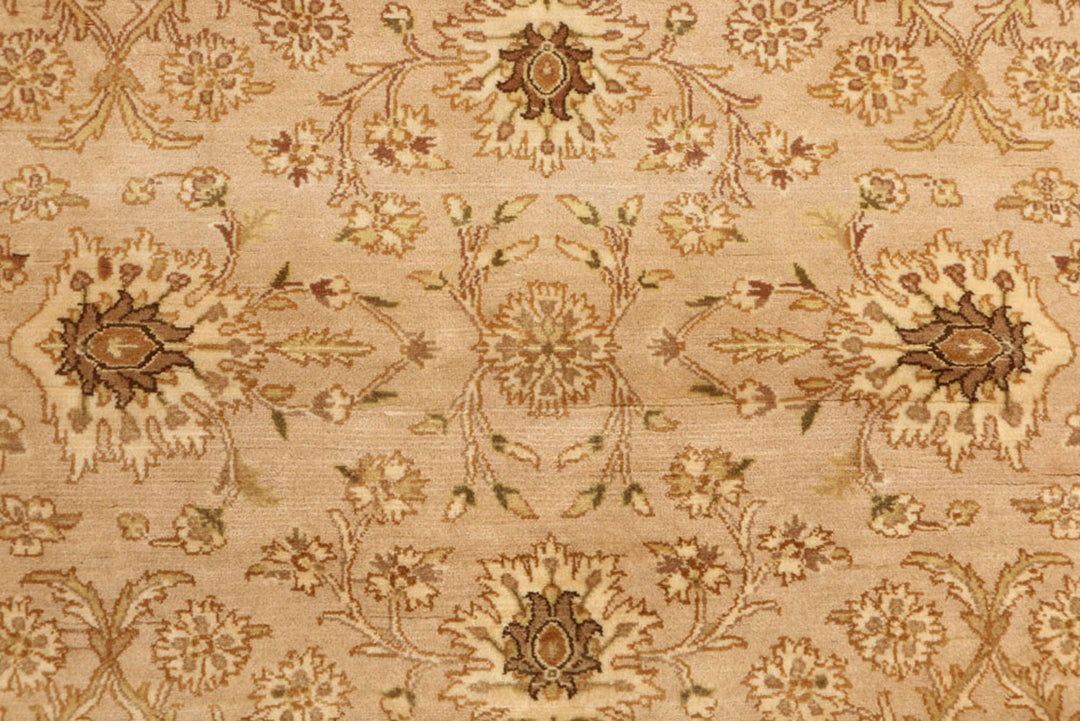 Tan Mahal 4'  1" x 6'  1" - No. QA10392