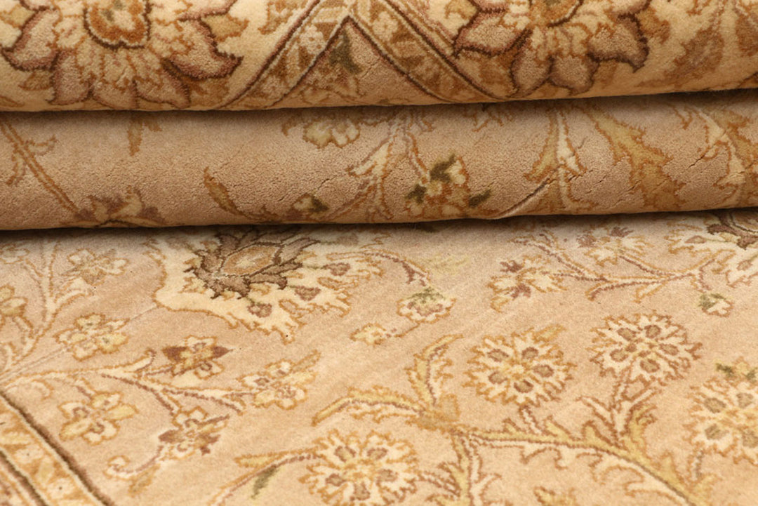 Tan Mahal 4'  1" x 6'  1" - No. QA10392