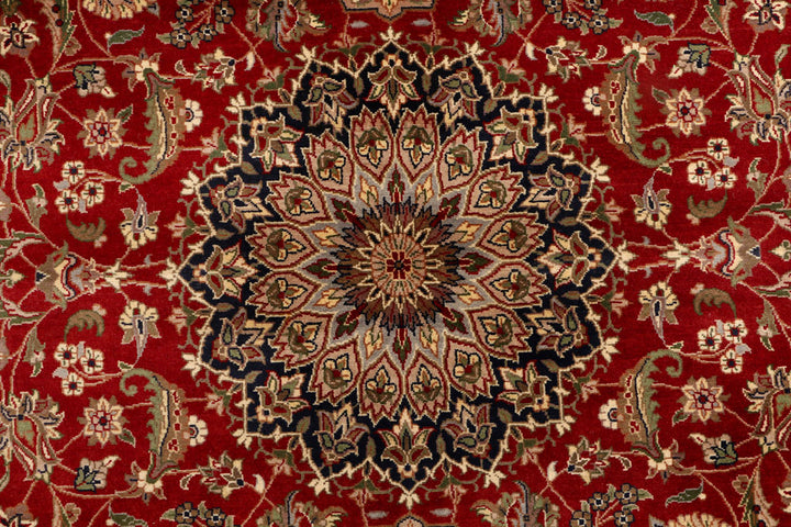 Firebrick Kashan 4' 1 x 6' 1 - No. 52324 - ALRUG Rug Store