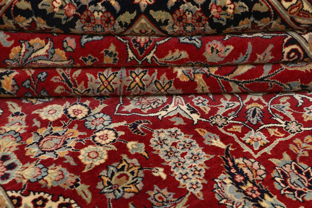 Firebrick Isfahan 4' 6 x 6' 11 - No. 52342 - ALRUG Rug Store