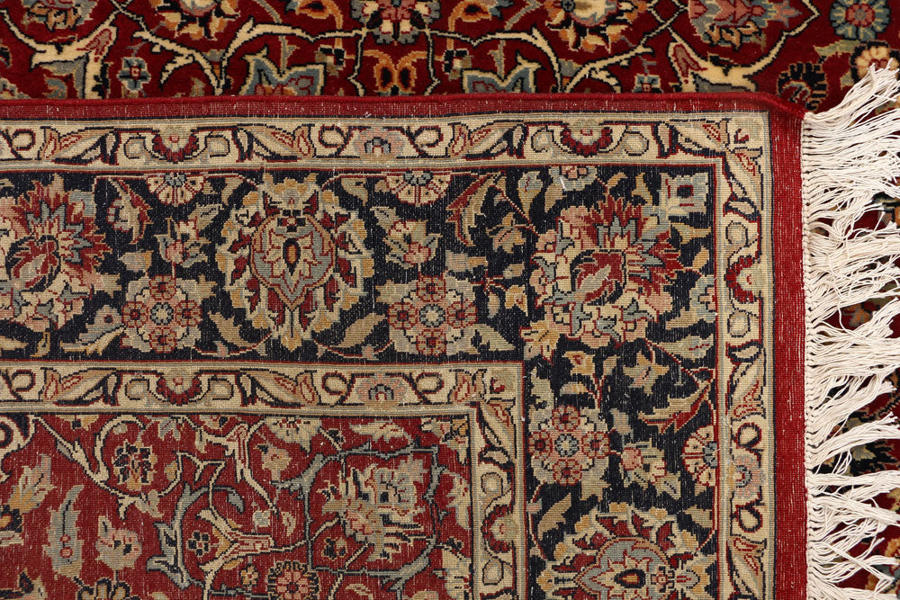 Firebrick Isfahan 4' 6 x 6' 11 - No. 52342 - ALRUG Rug Store