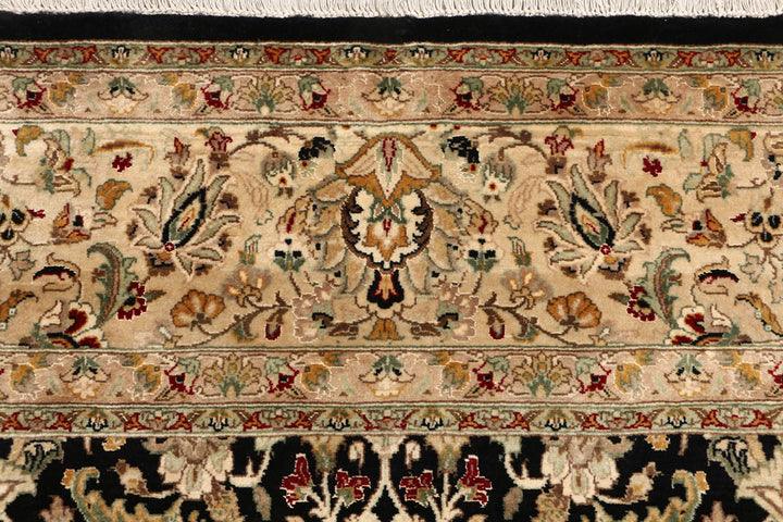 Black Mahal 4' 5 x 6' 10 - No. 52344 - ALRUG Rug Store