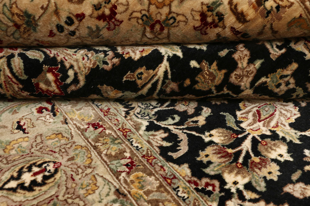 Black Mahal 4' 5 x 6' 10 - No. 52344 - ALRUG Rug Store