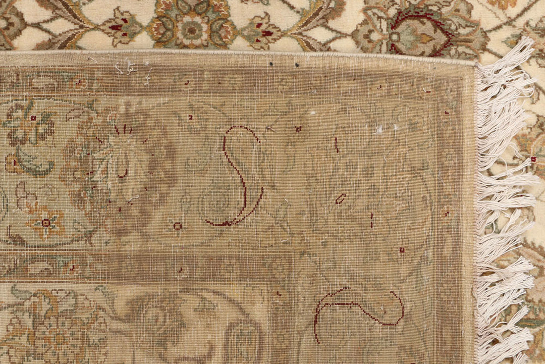 Blanched Almond Mahal 4'  6" x 7'  1" - No. QA16590