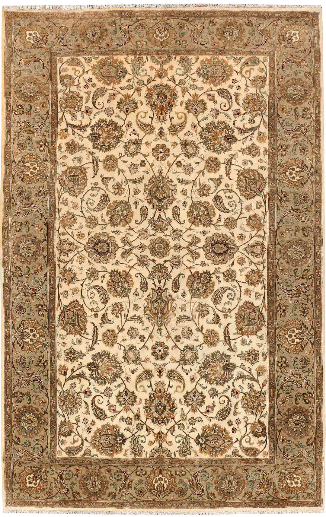 Blanched Almond Mahal 4' 6 x 7' 1 - No. 52347 - ALRUG Rug Store