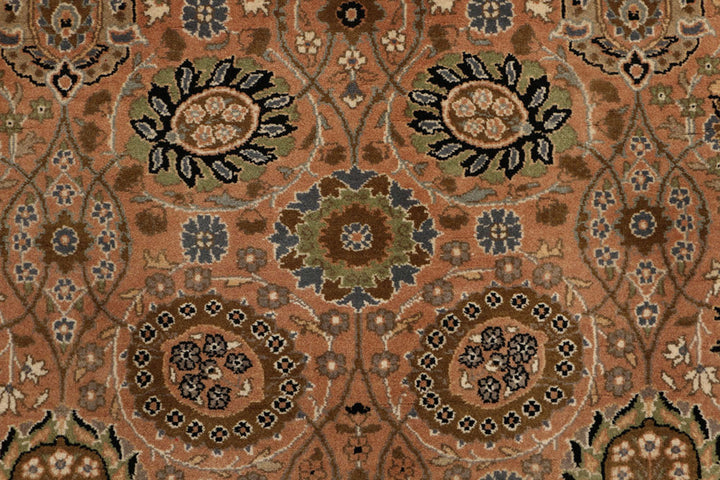 Bisque Sultanabad 4'  7" x 7'  4" - No. QA67420