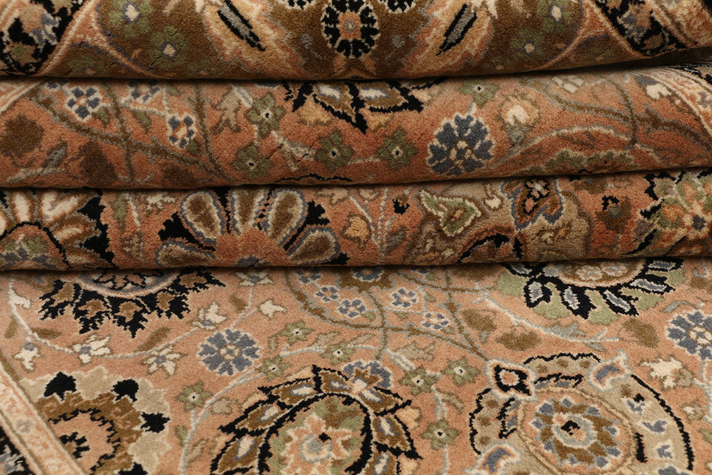 Bisque Sultanabad 4' 7 x 7' 4 - No. 52350 - ALRUG Rug Store