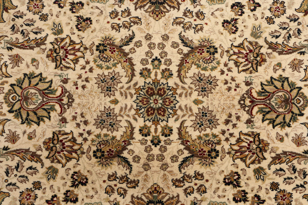 Cornsilk Mahal 4' 7 x 7' 3 - No. 52351 - ALRUG Rug Store