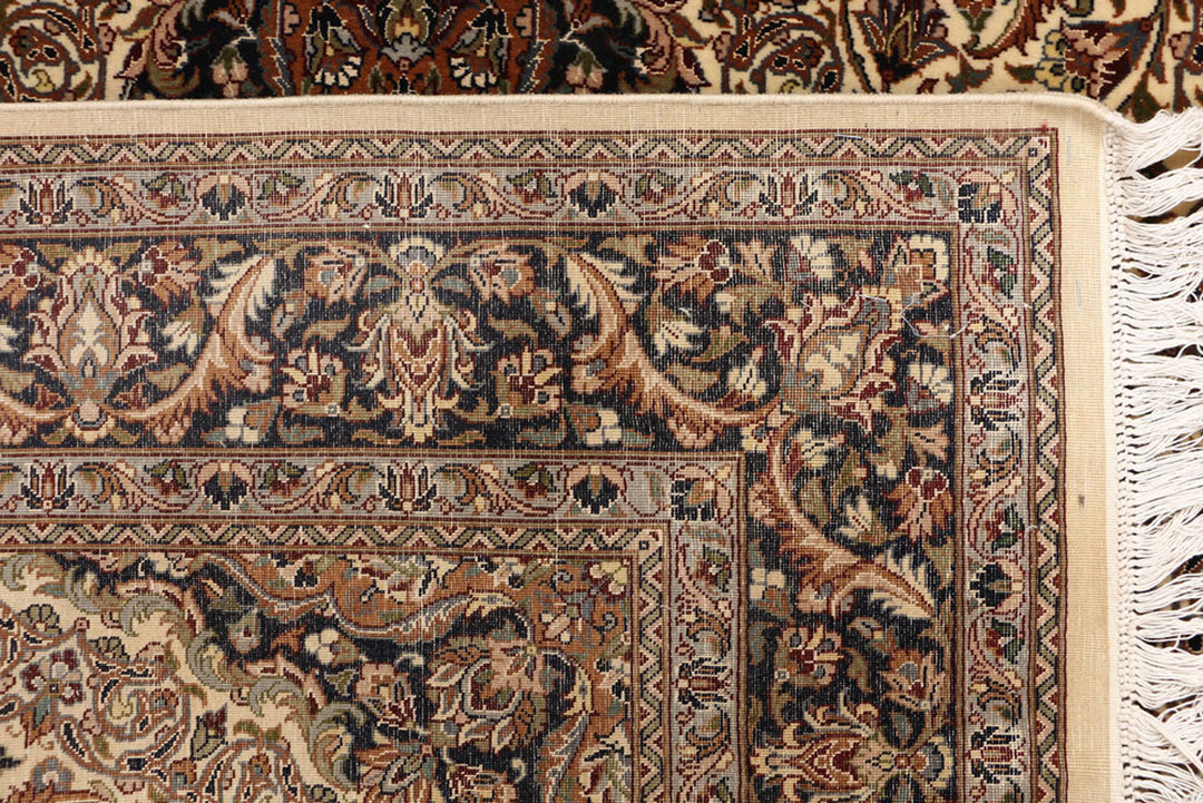 Cornsilk Isfahan 4'  1" x 6'  2" - No. QA96026