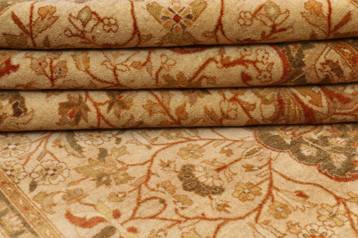 Navajo White Isfahan 5' 1 x 7' 9 - No. 52365 - ALRUG Rug Store