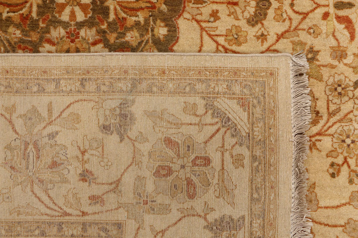 Navajo White Isfahan 5' 1 x 7' 9 - No. 52365 - ALRUG Rug Store