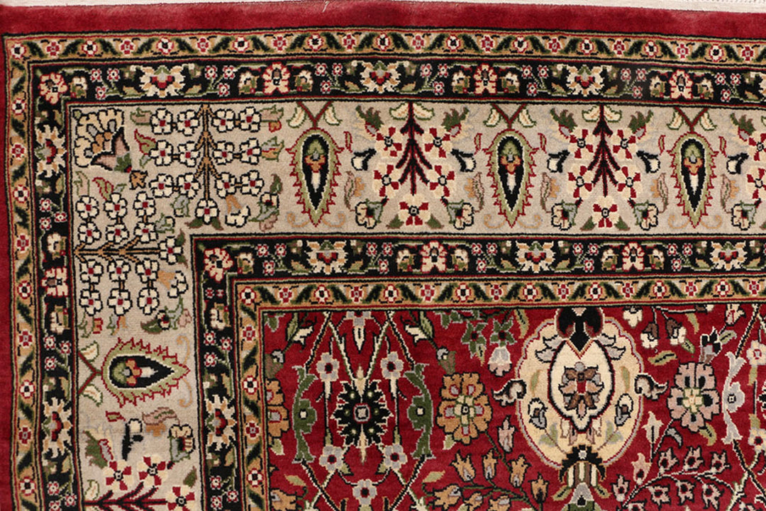 Maroon Mahal 4'  11" x 7'  2" - No. QA87488